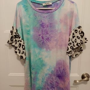 Tie dye shirt with leopard ruffle sleeves
